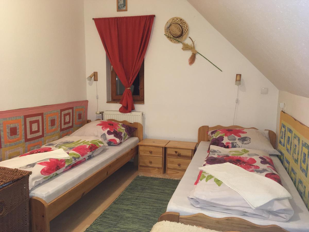 Bakonyi Apartmanhaz Epleny Bagian luar foto